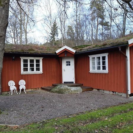 Nedomkull Villa Alingsås Buitenkant foto